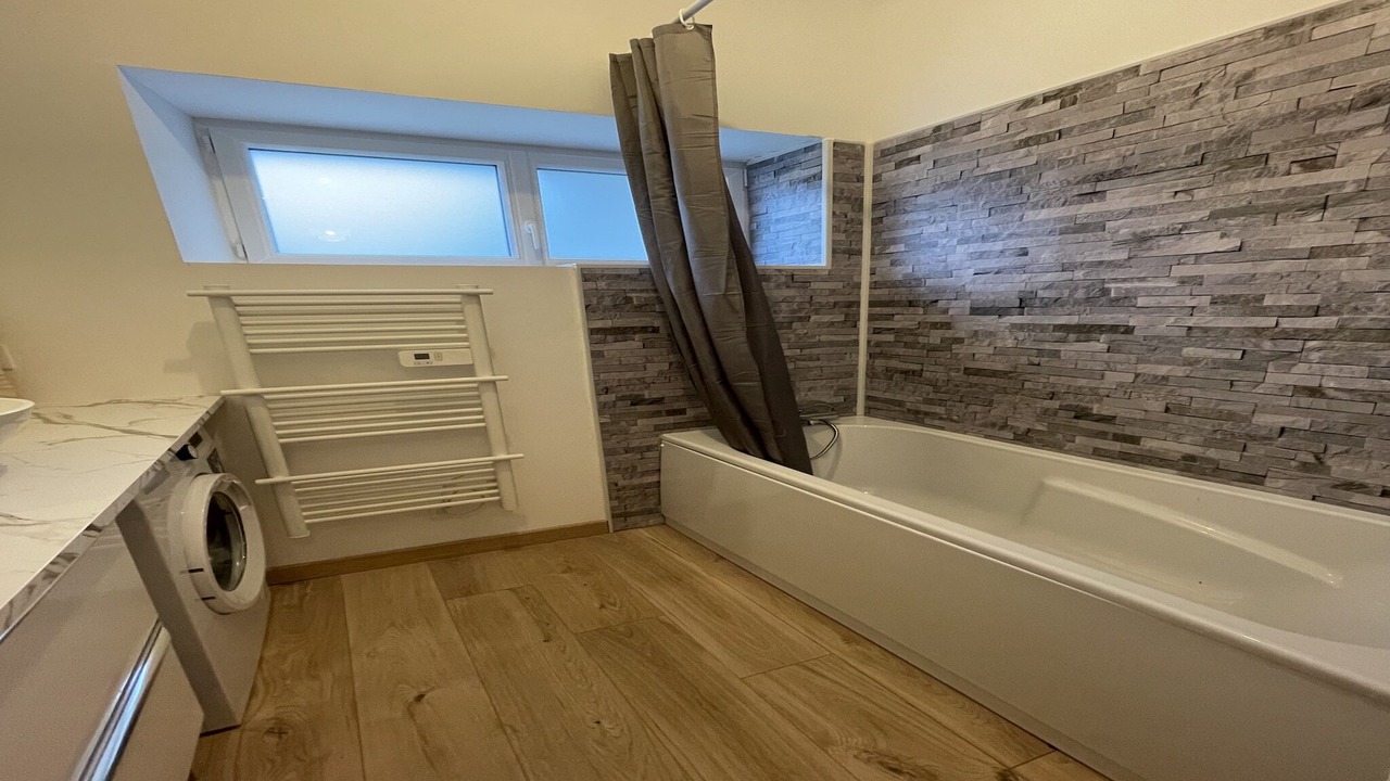 Photo of Bathroom in Noyen-sur-Sarthe