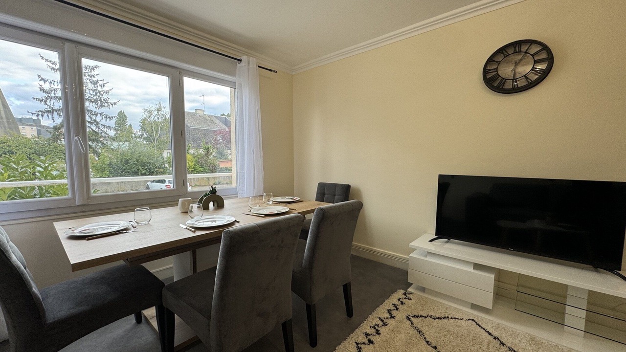Photo of Livingroom in Pontlieue - Rocade