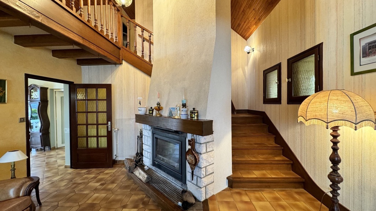 Photo of Livingroom in Change