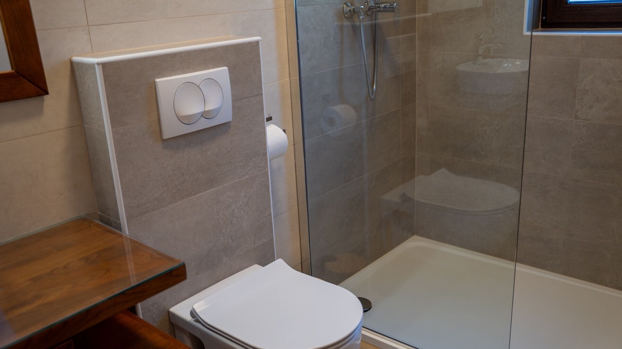 Photo of Bathroom in Brusane