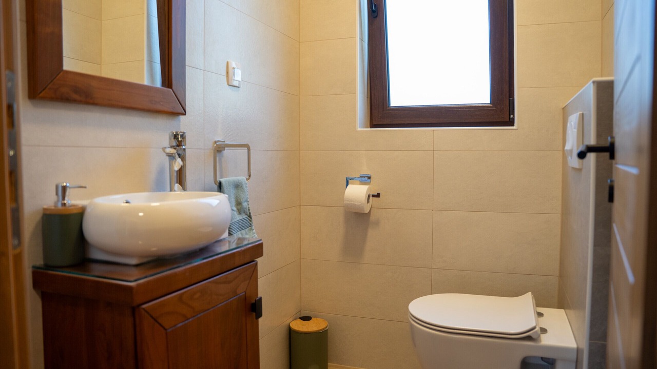 Photo of Bathroom in Brusane