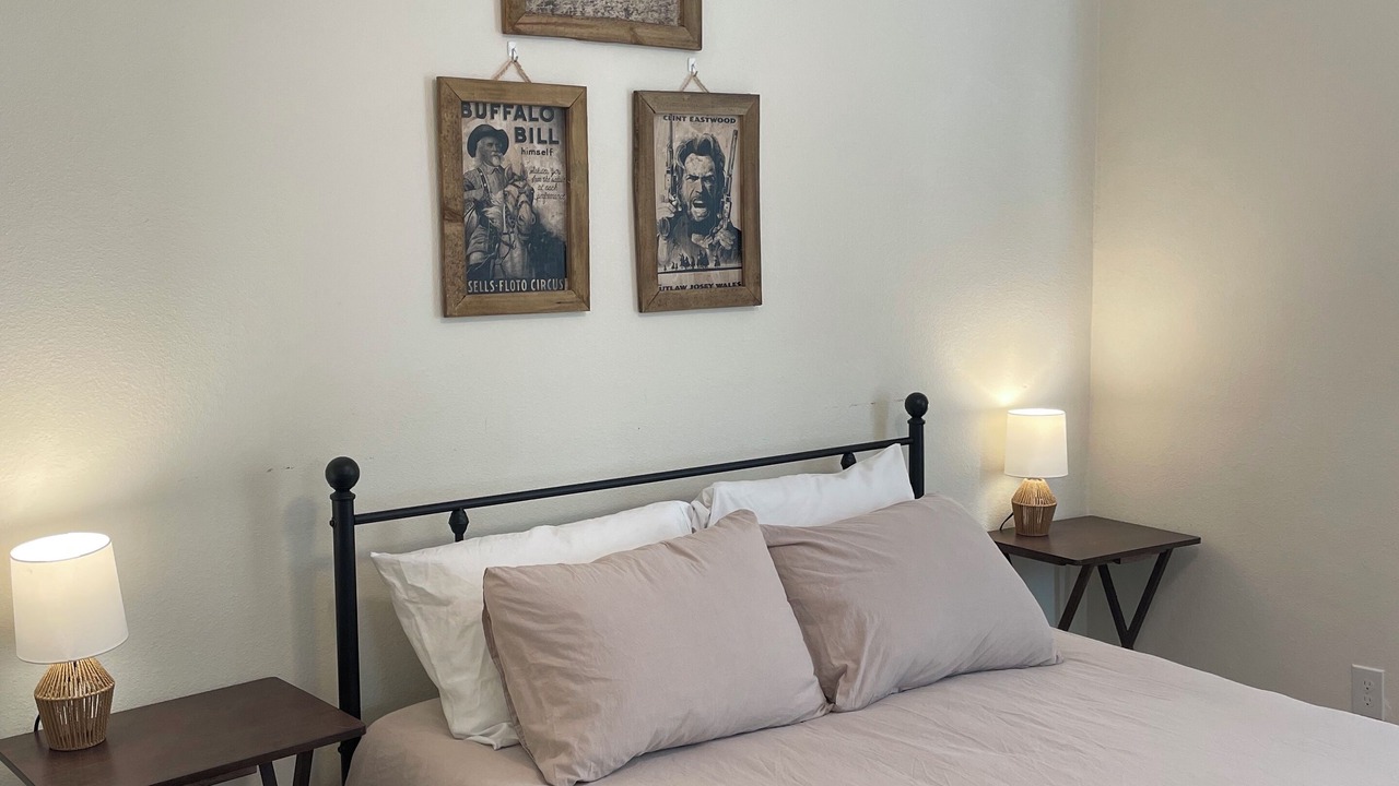 Photo of Bedroom in Lindale