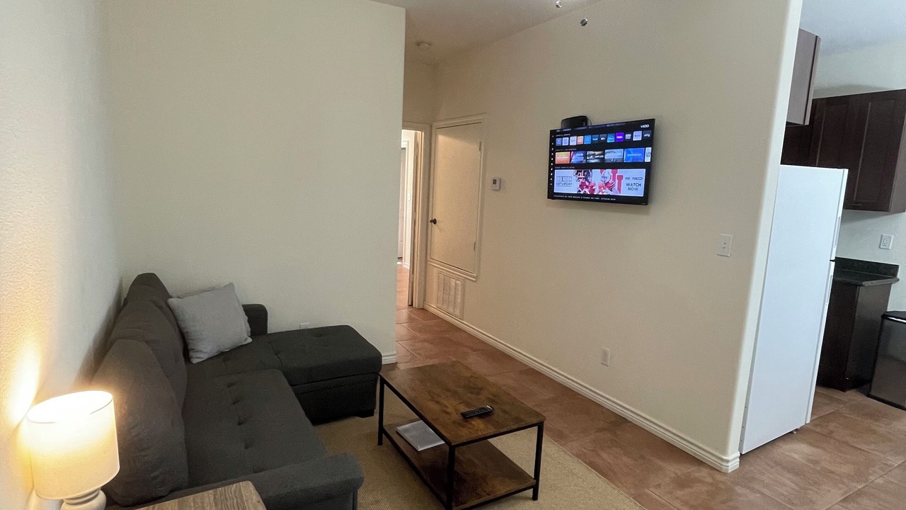 Photo of Livingroom in Lindale