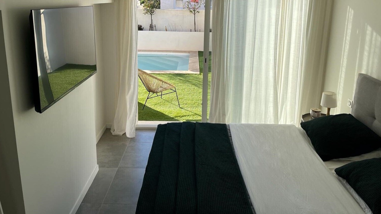 Photo of Bedroom in Chateauneuf-les-Martigues
