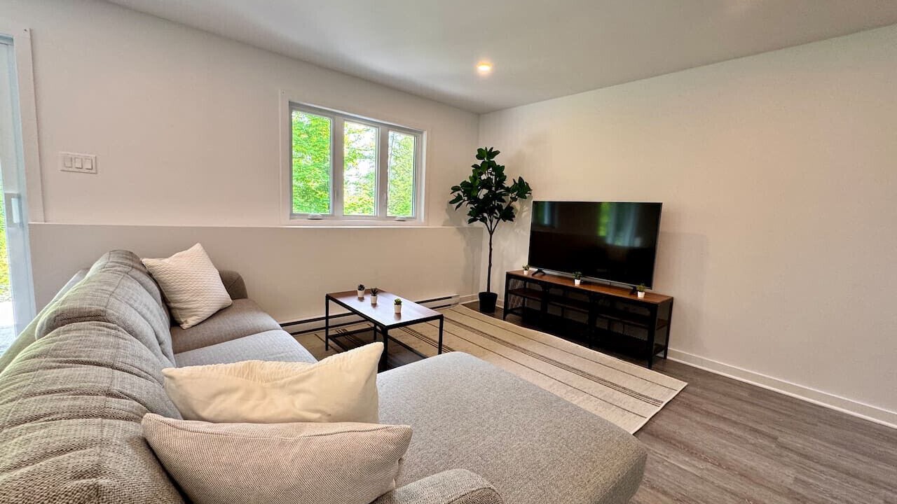 Photo of Livingroom in Wentworth-Nord