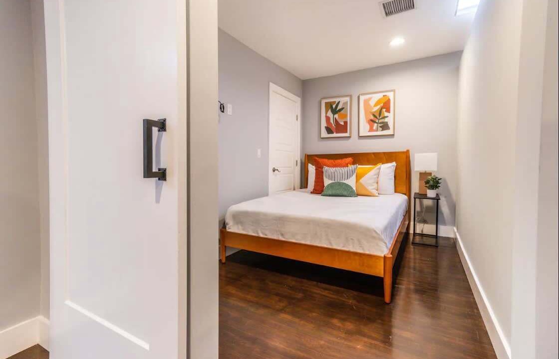 Photo of Bedroom in Gaslamp Quarter