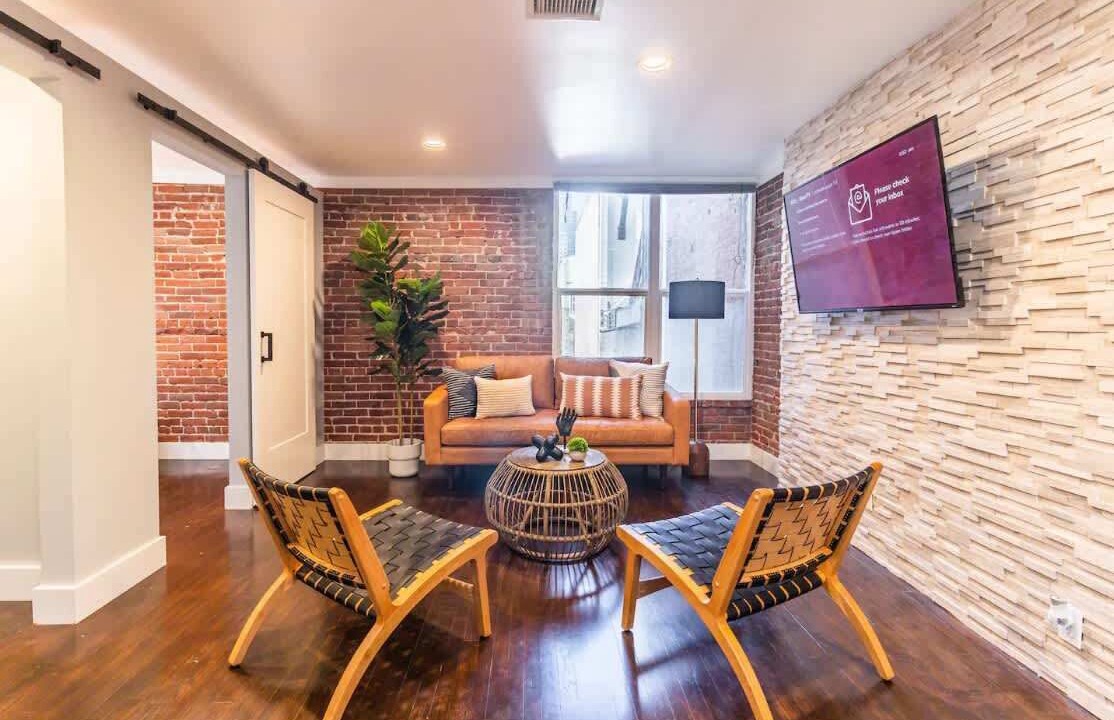 Photo of Livingroom in Gaslamp Quarter