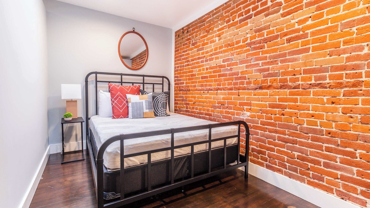 Photo of Bedroom in Gaslamp Quarter