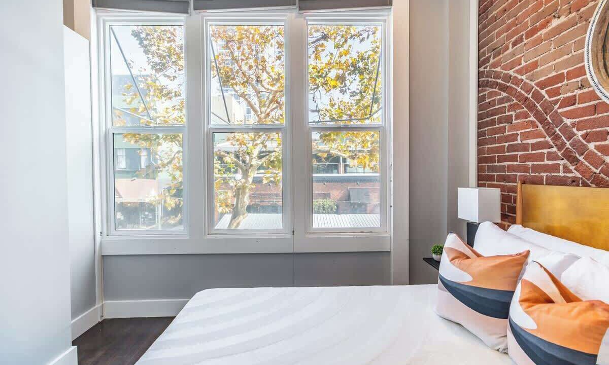 Photo of Bedroom in Gaslamp Quarter