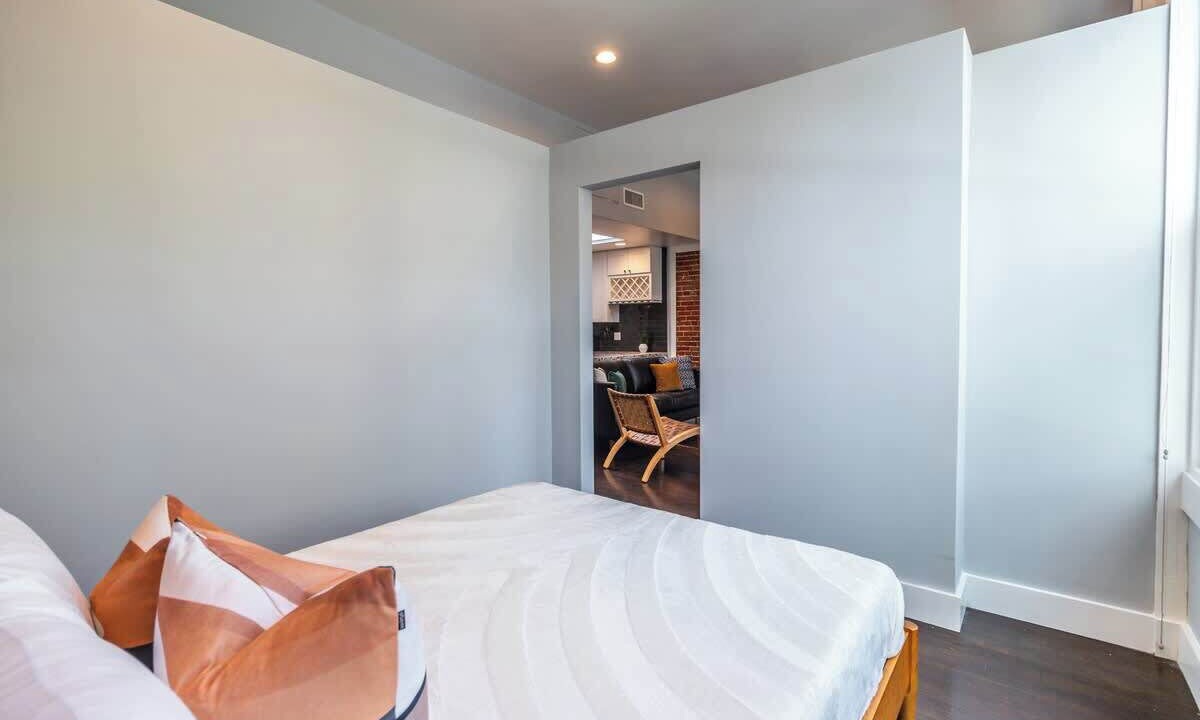Photo of Bedroom in Gaslamp Quarter