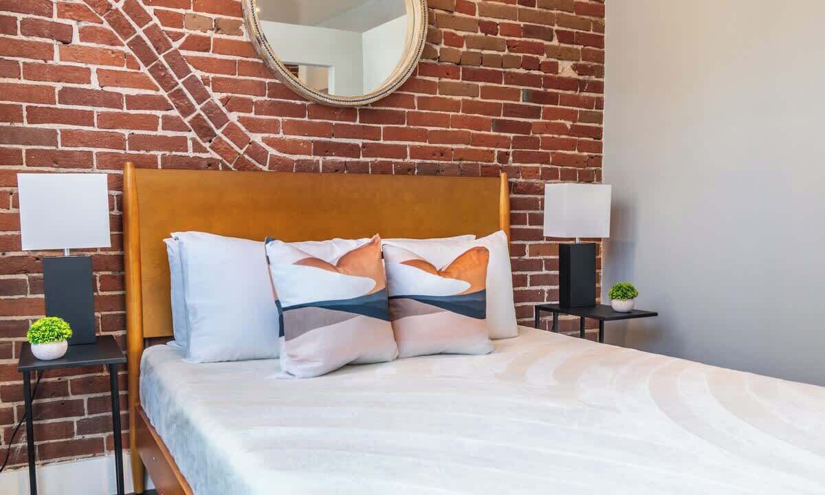 Photo of Bedroom in Gaslamp Quarter