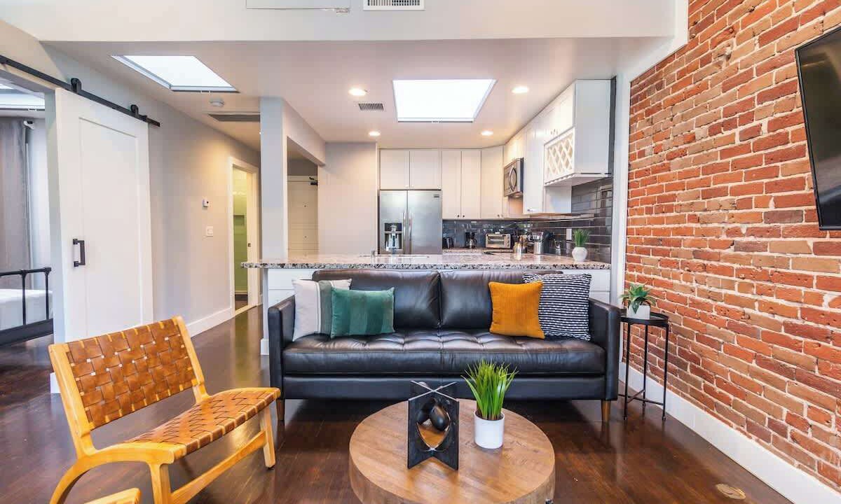 Photo of Livingroom in Gaslamp Quarter