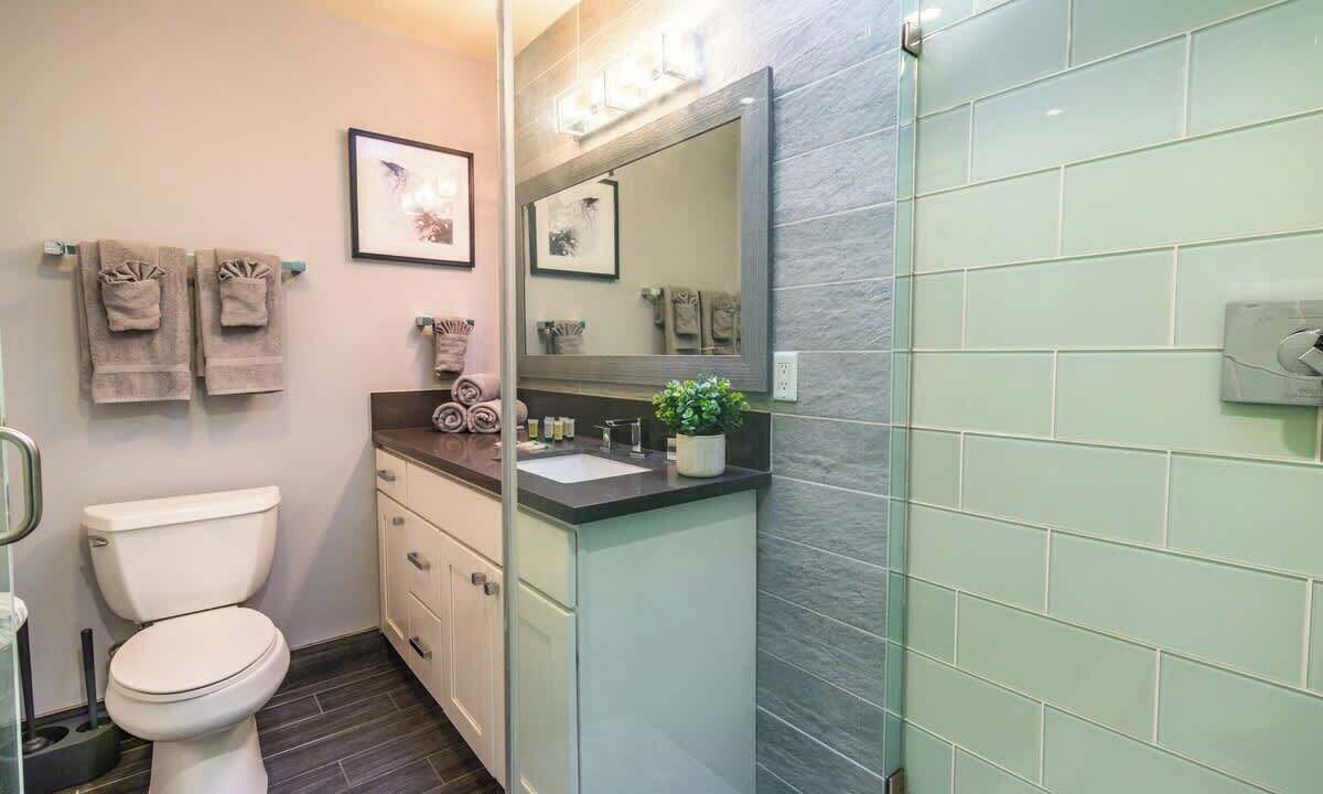 Photo of Bathroom in Gaslamp Quarter