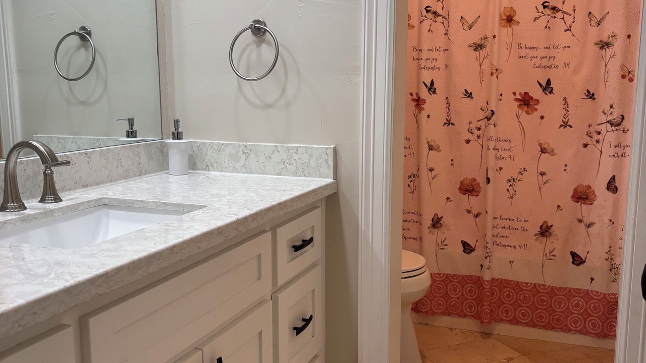 Photo of Bathroom in Richwood