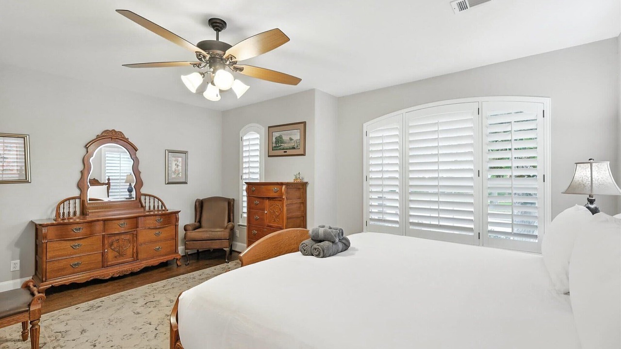 Photo of Bedroom in Lewisville