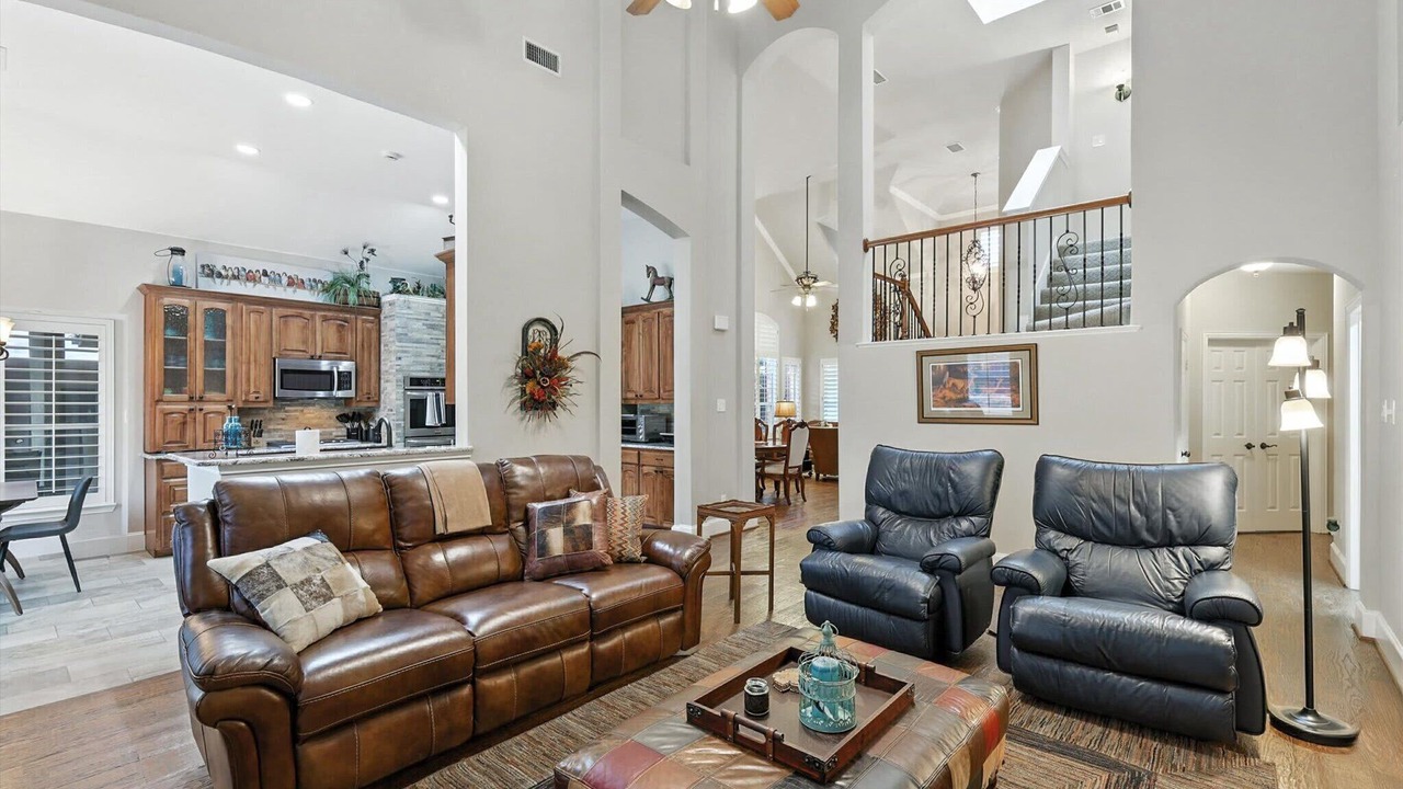 Photo of Livingroom in Lewisville