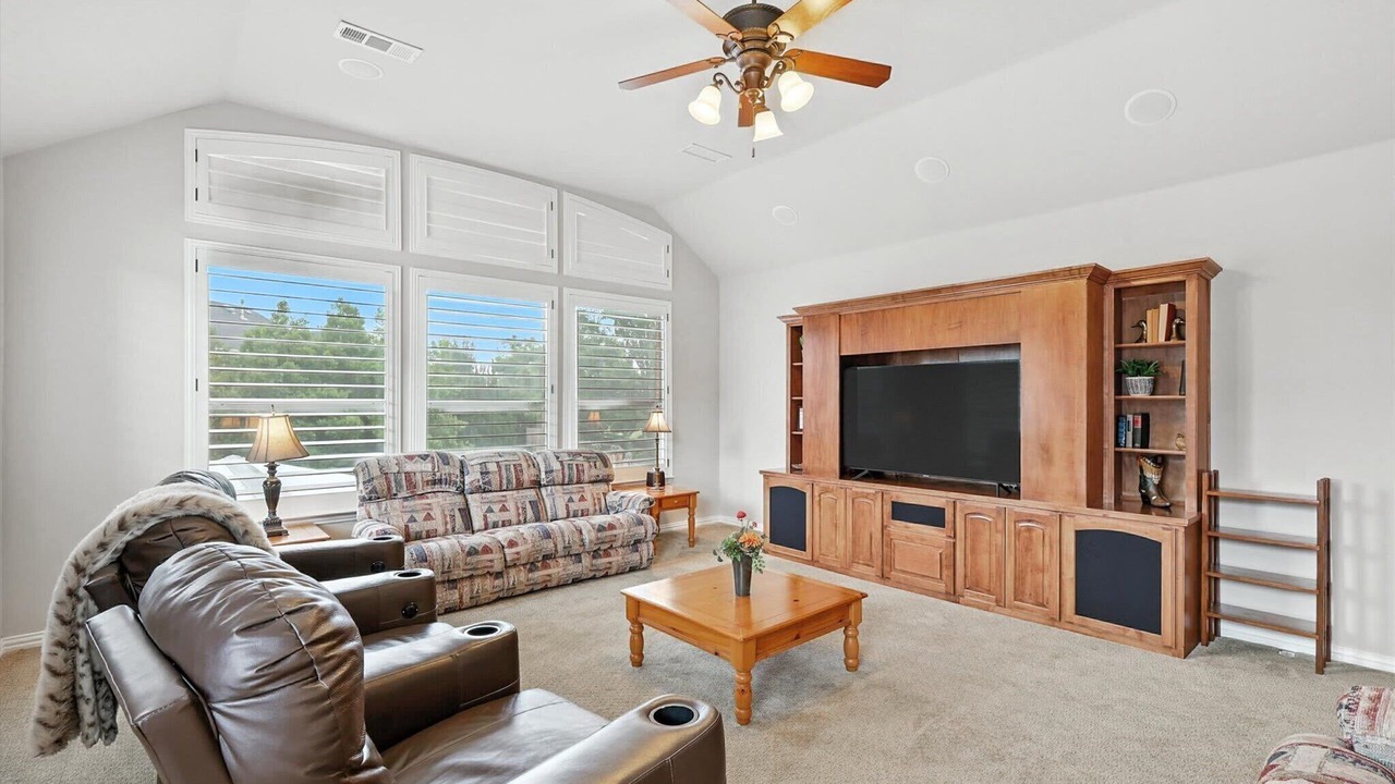 Photo of Livingroom in Lewisville