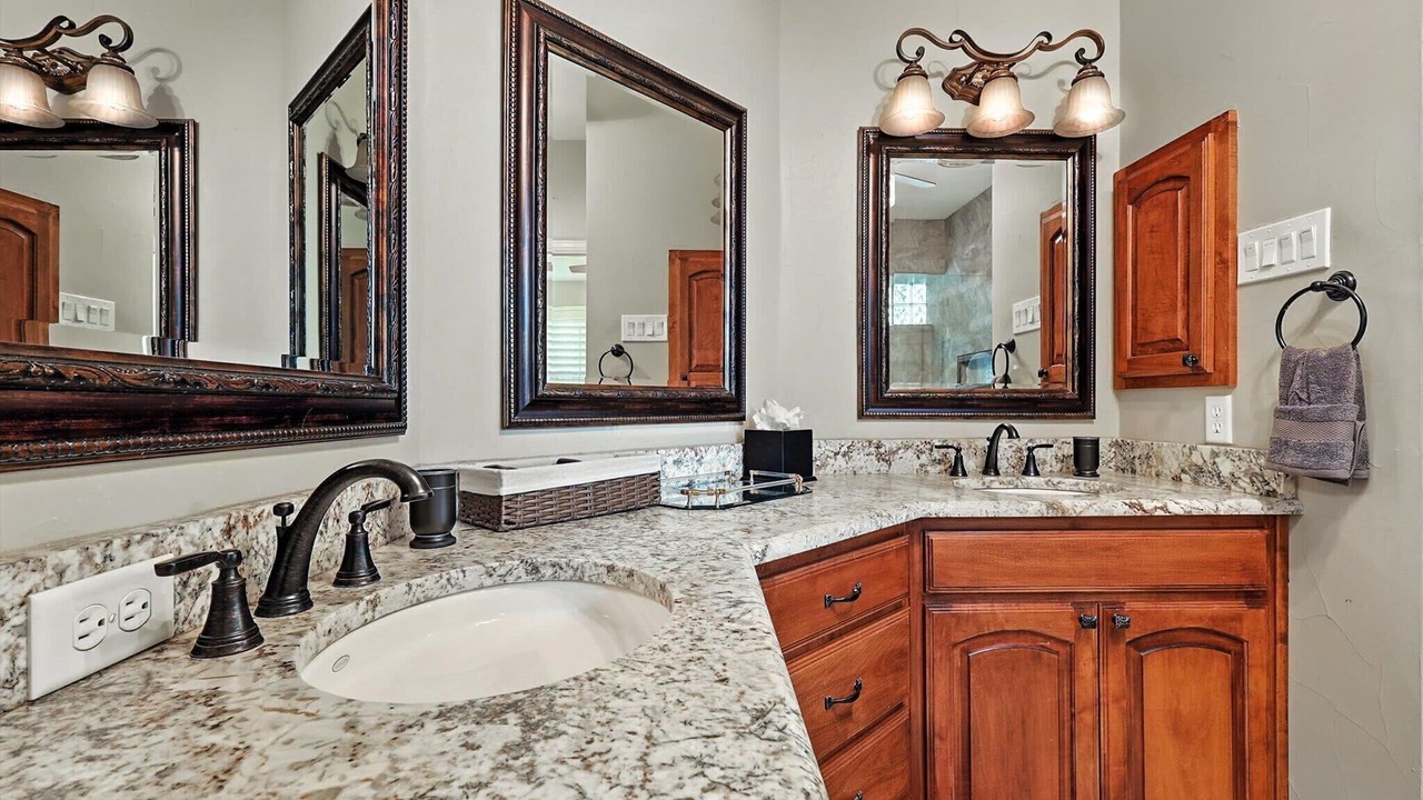 Photo of Bathroom in Lewisville
