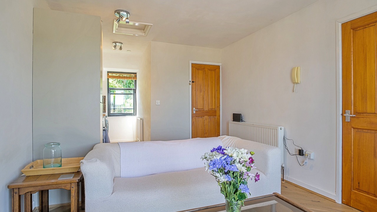 Photo of Livingroom in Mylor Churchtown