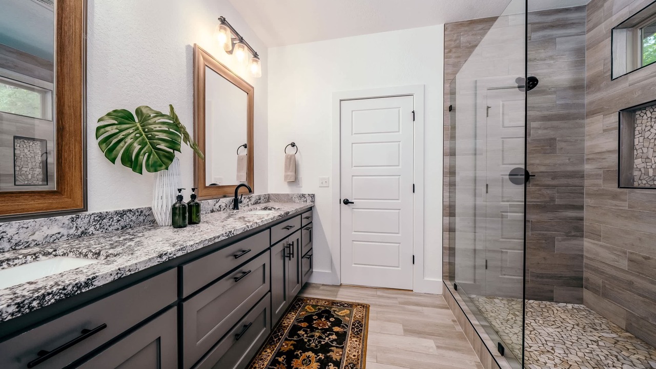 Photo of Bathroom in Bella Vista