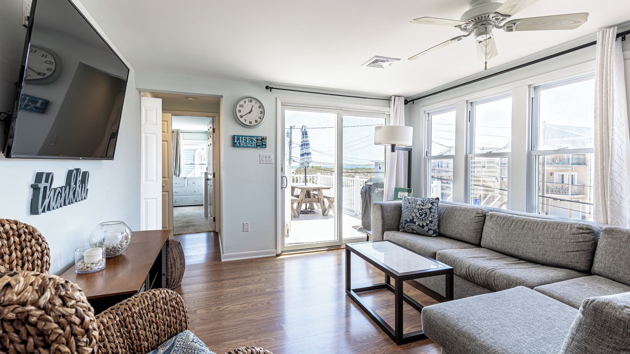 Photo of Livingroom in South Beach Haven