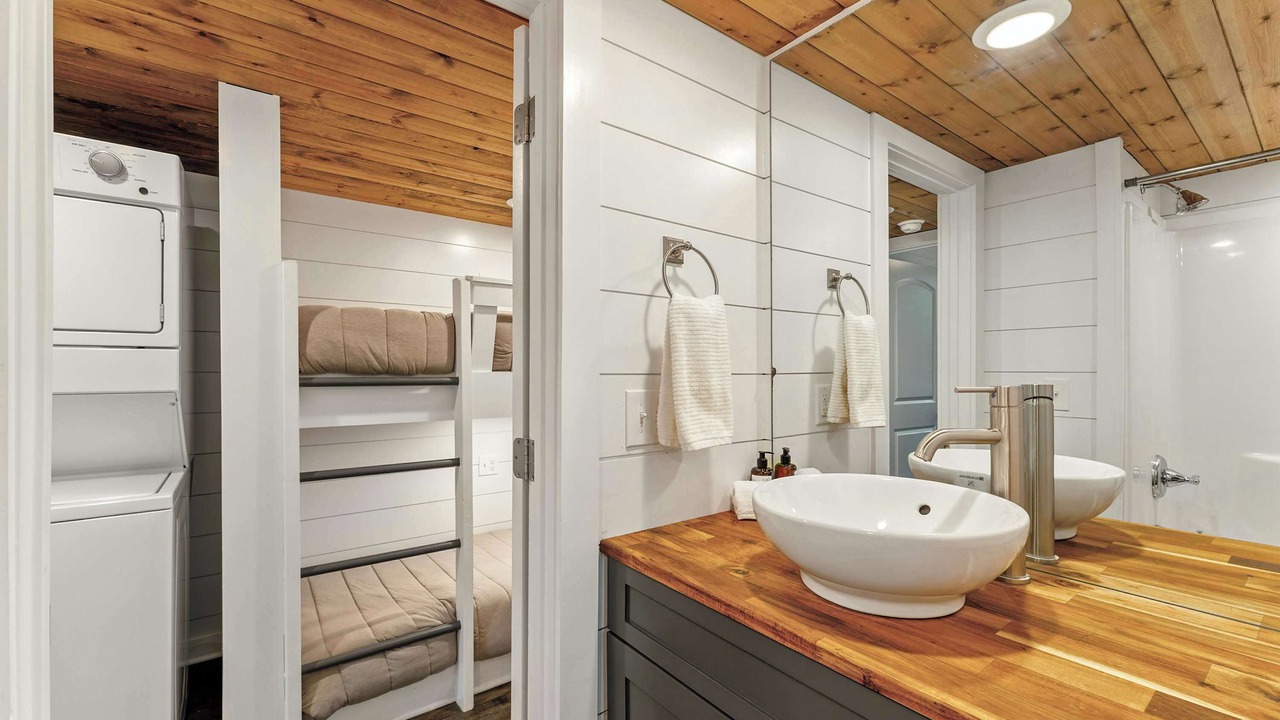 Photo of Bathroom in Menlo