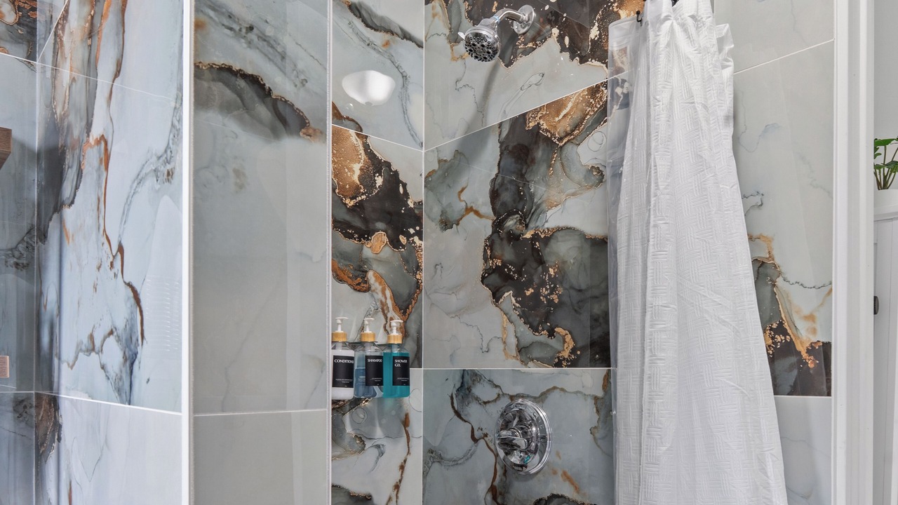 Photo of Bathroom in Union City