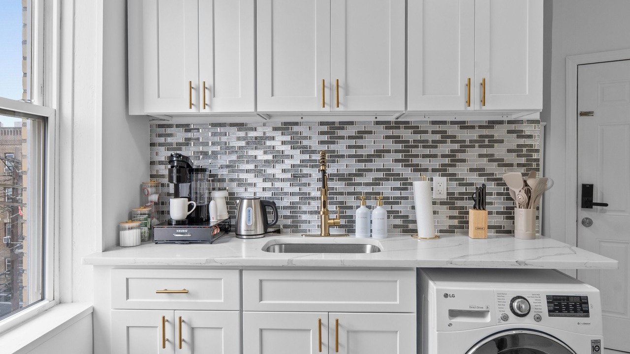 Photo of Others in Union City