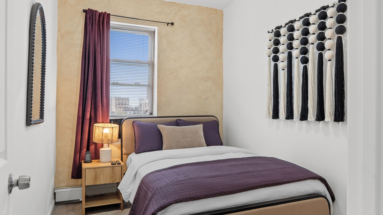 Photo of Bedroom in Union City