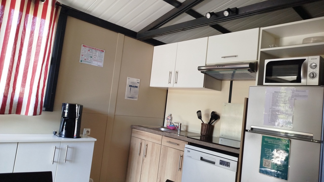 Photo of Kitchen in Evron