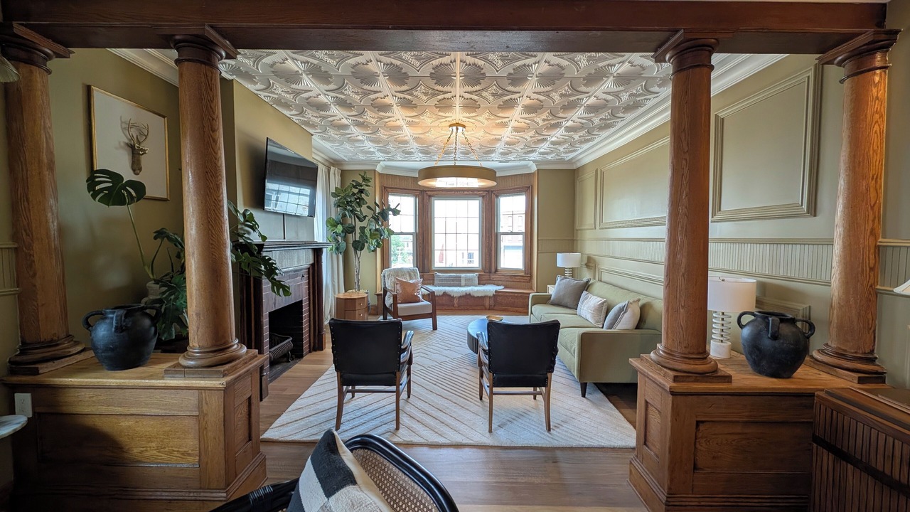 Photo of Bedroom in South Main Street