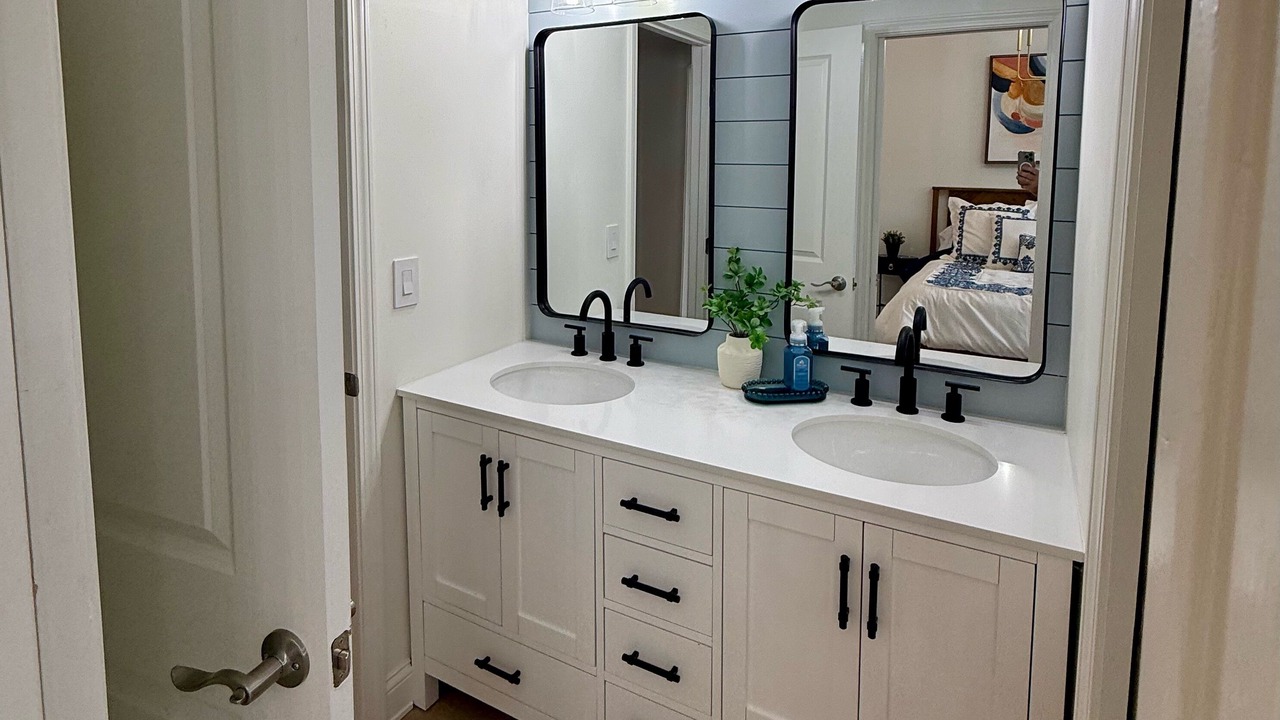 Photo of Bathroom in Sunrise Beach