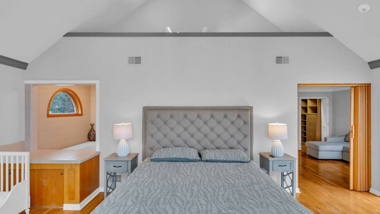 Photo of Bedroom in Island Heights