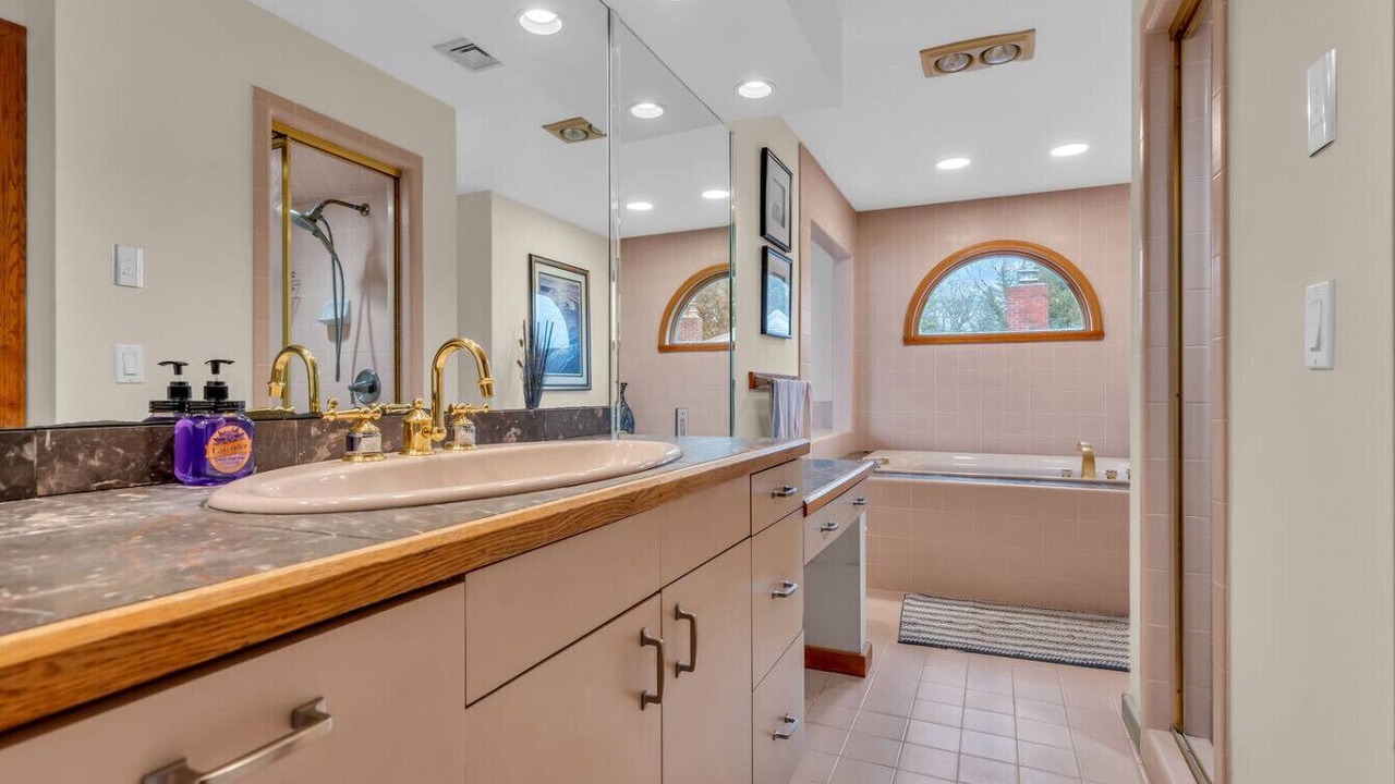 Photo of Bathroom in Island Heights