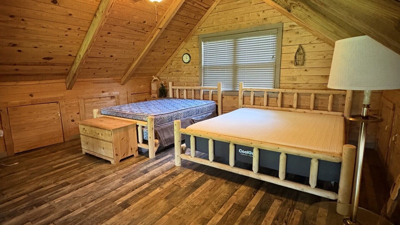 Photo of Bedroom in Doniphan