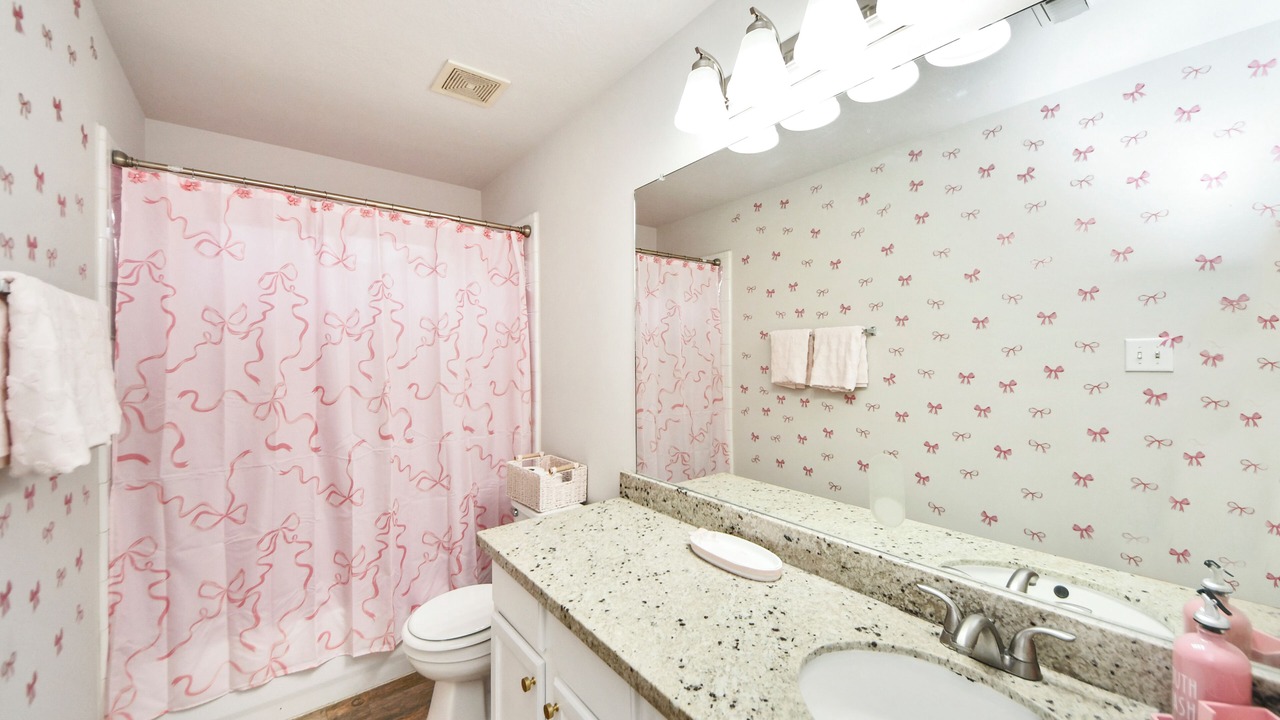 Photo of Bathroom in Lakeville