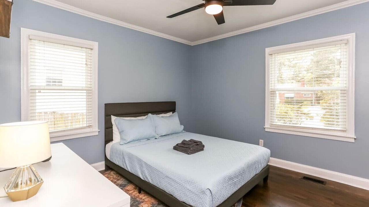 Photo of Bedroom in East Side