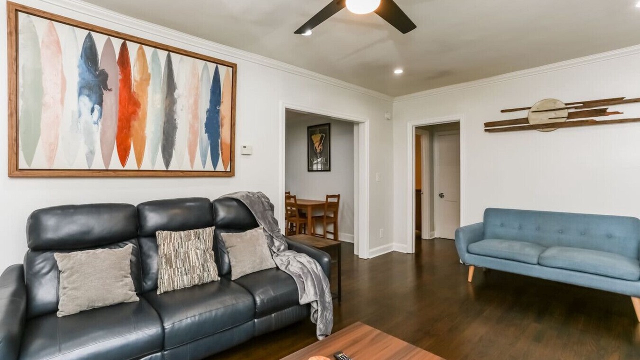 Photo of Livingroom in East Side