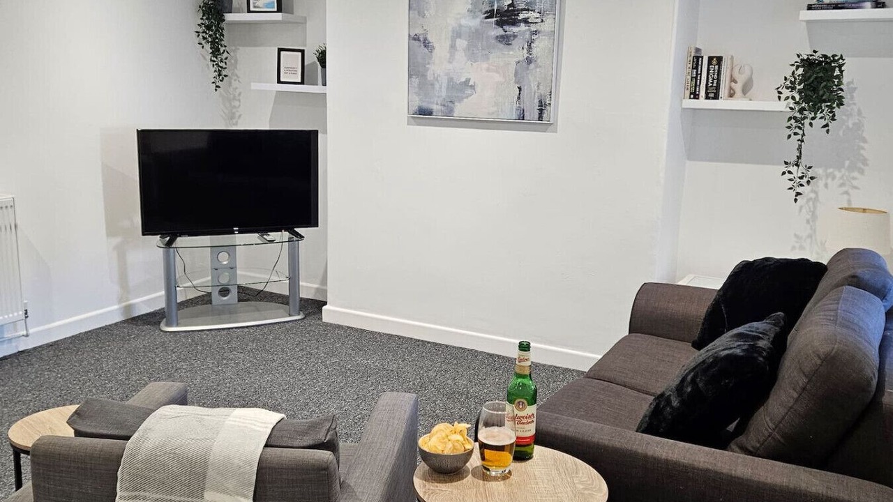 Photo of Livingroom in Plymouth