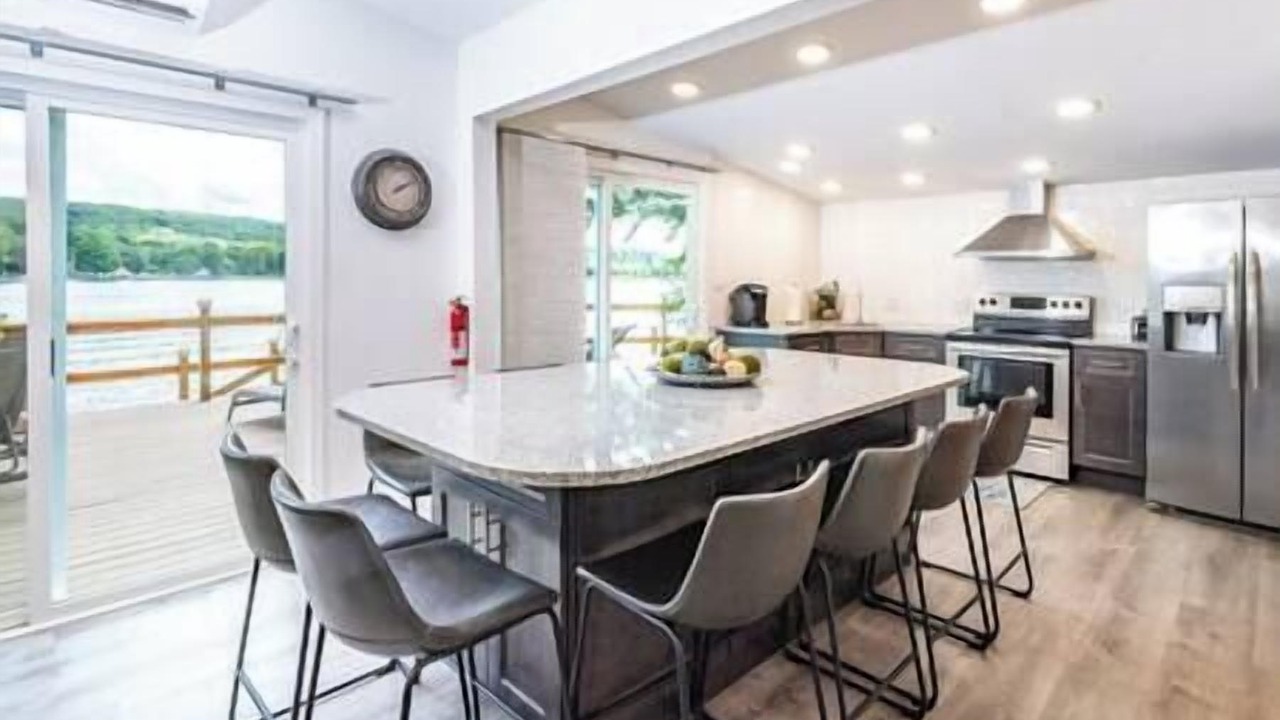 Photo of Others in Hamilton