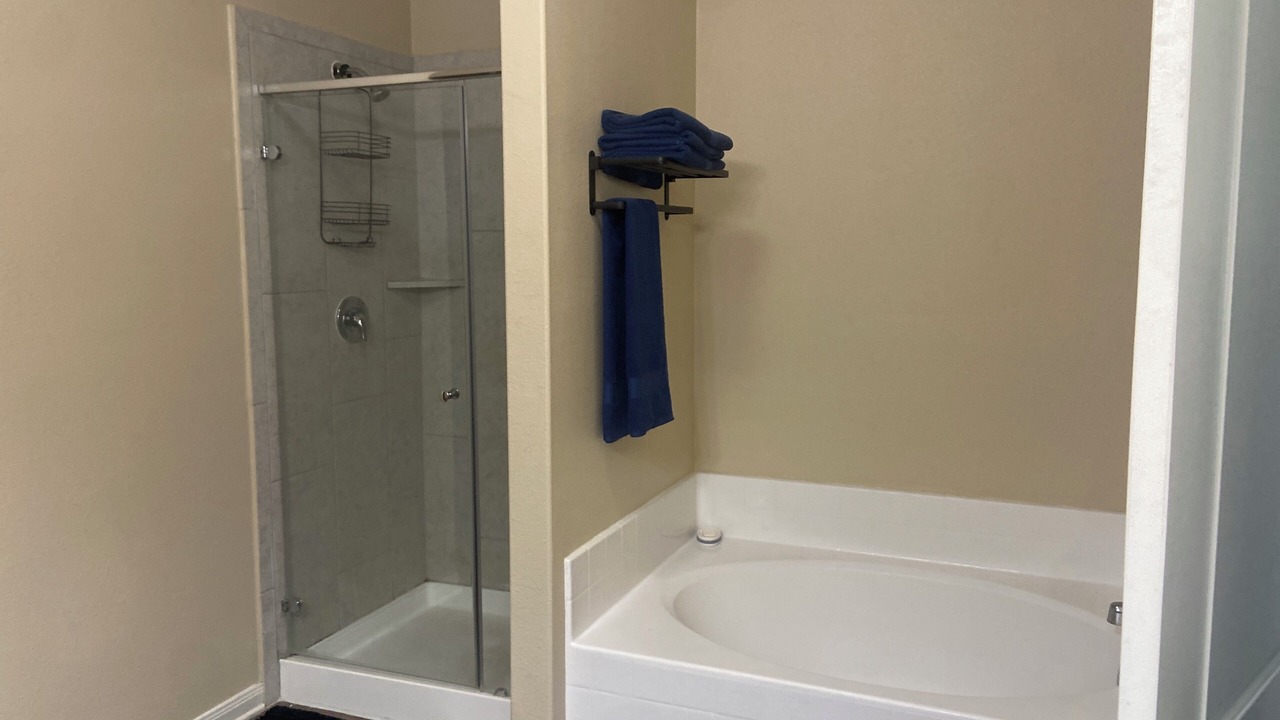 Photo of Bathroom in Crowley