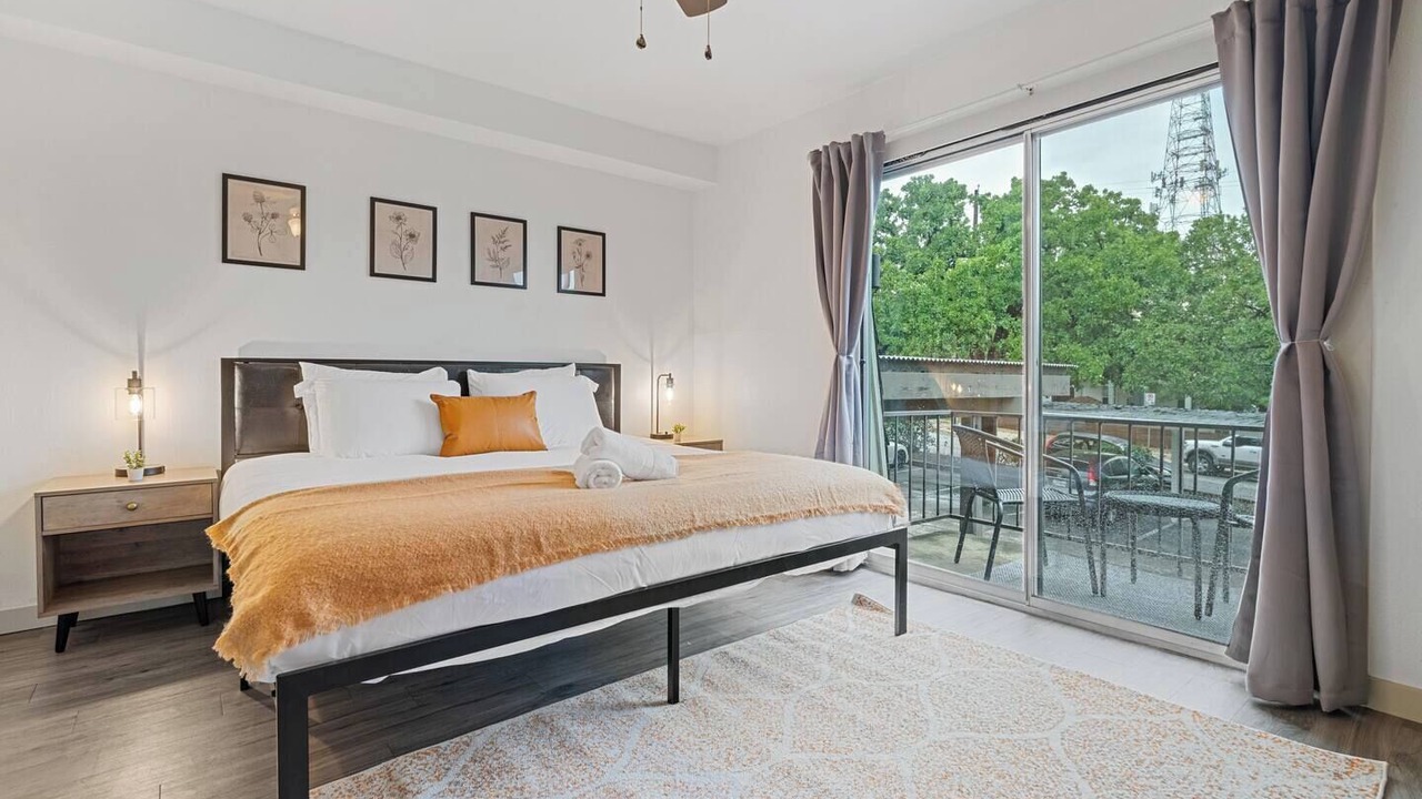 Photo of Bedroom in Clarksville