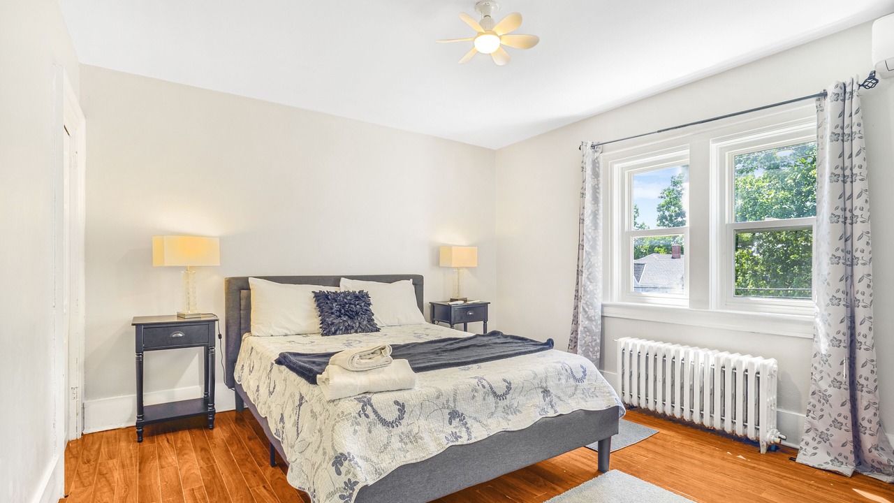 Photo of Bedroom in Thorold