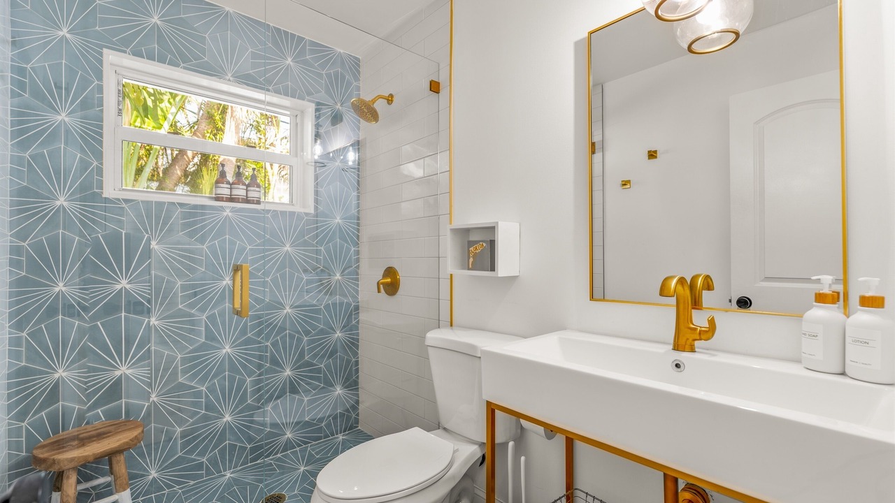 Photo of Bathroom in Ocean Ridge