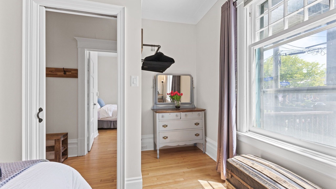Photo of Bedroom in Ottawa Division