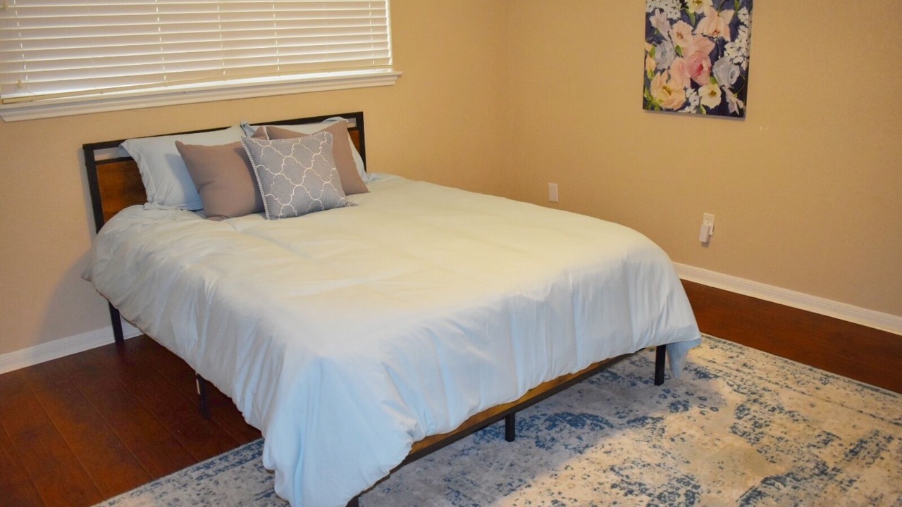 Photo of Bedroom in Westbury