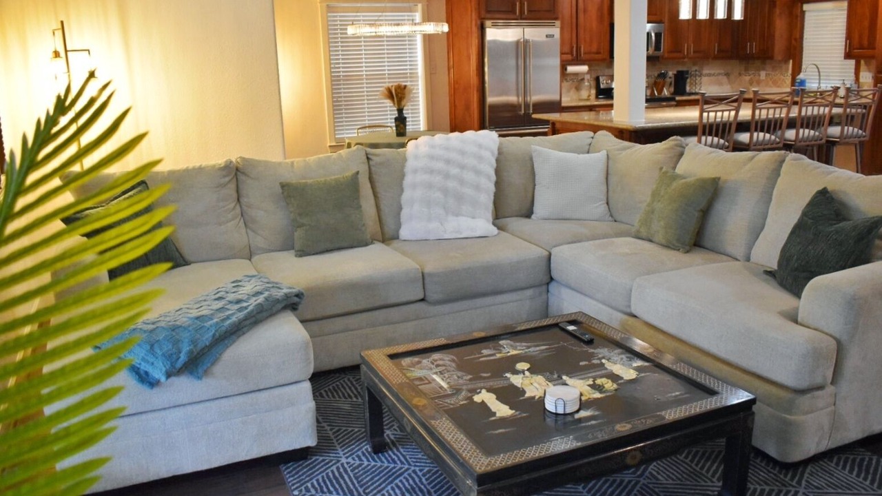 Photo of Livingroom in Westbury