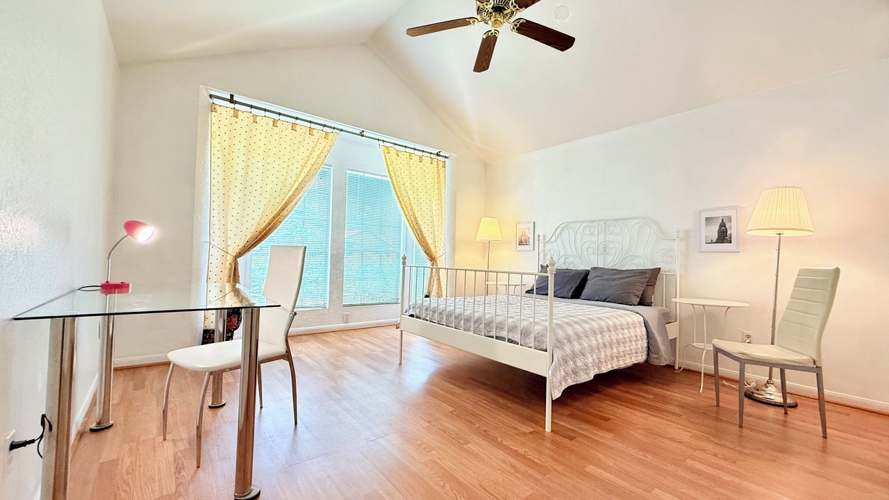 Photo of Bedroom in Barker