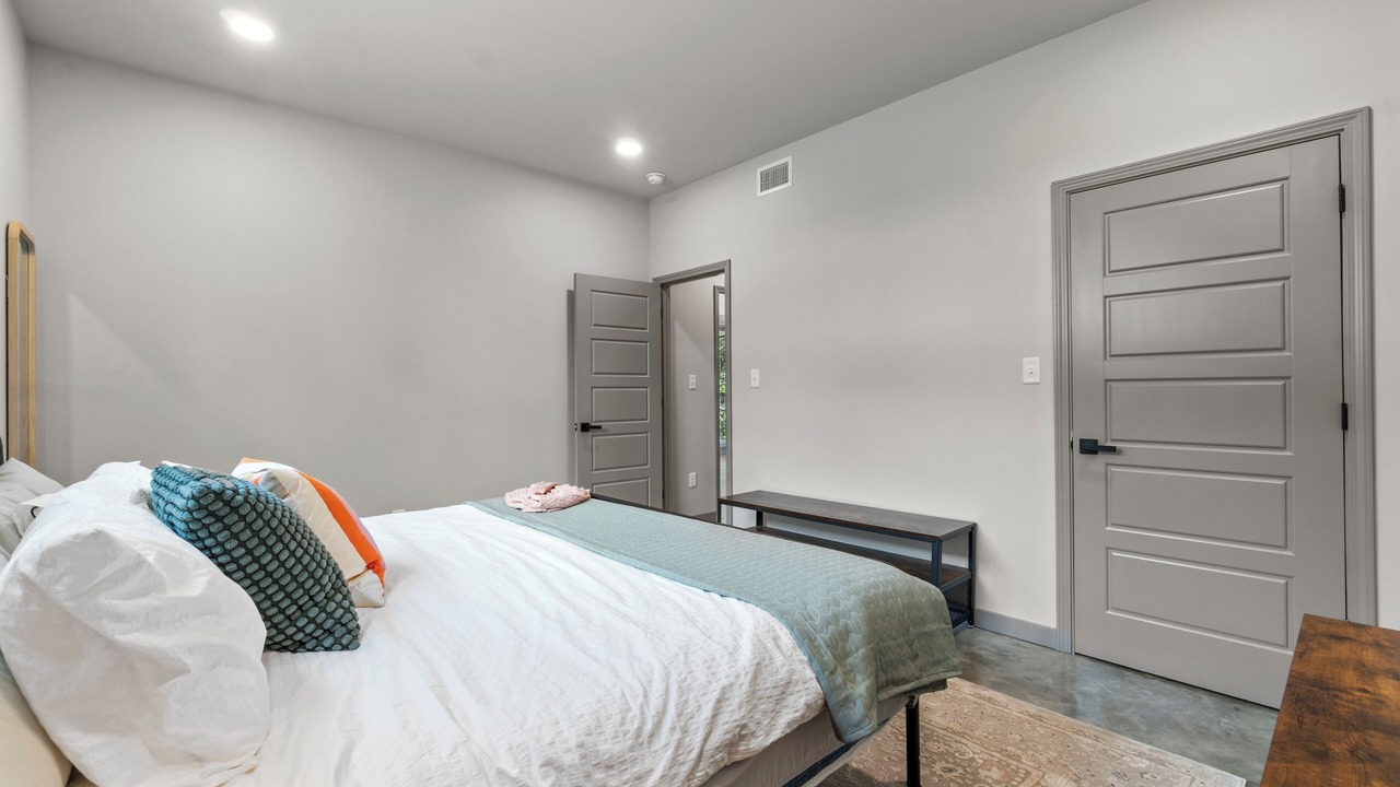 Photo of Bedroom in Drasco