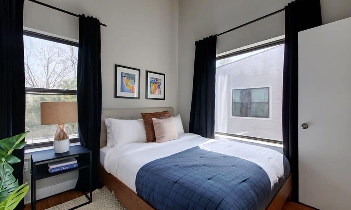 Photo of Bedroom in Montopolis